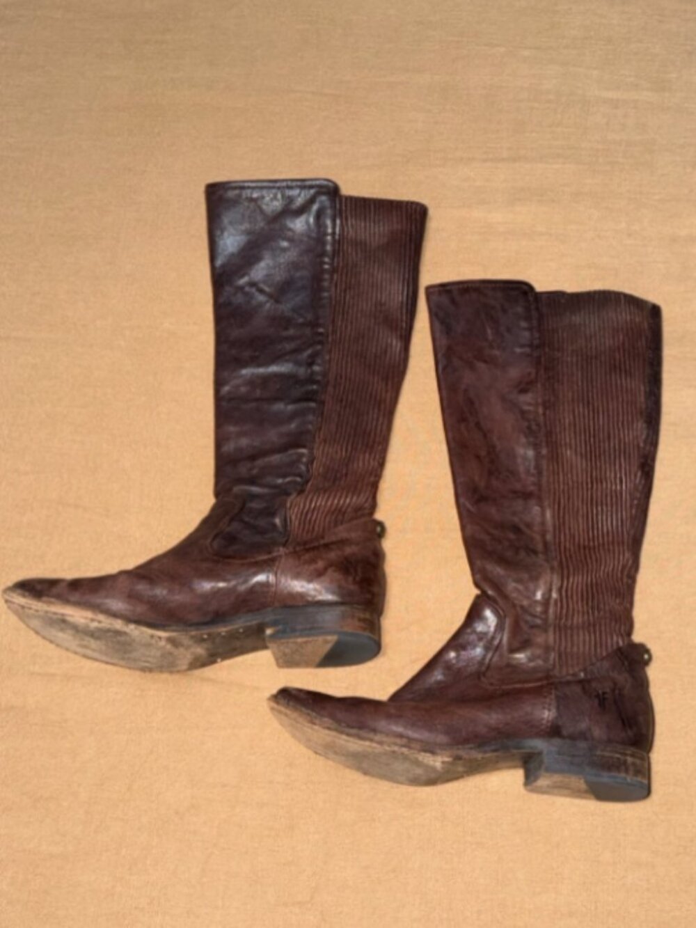 Frye Melissa scrunch brown leather boots 7